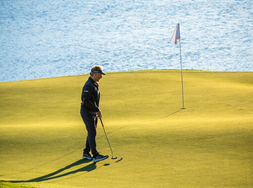 Bernhard Langer spielt Golf bei WINSTONgolf